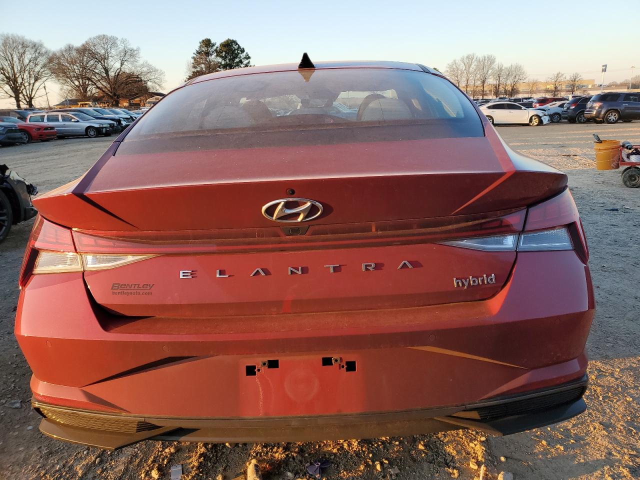 2023 Hyundai Elantra - Image 6