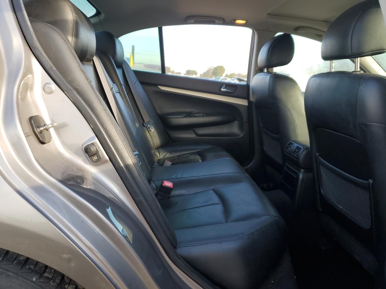 2007 Infiniti G - Image 10