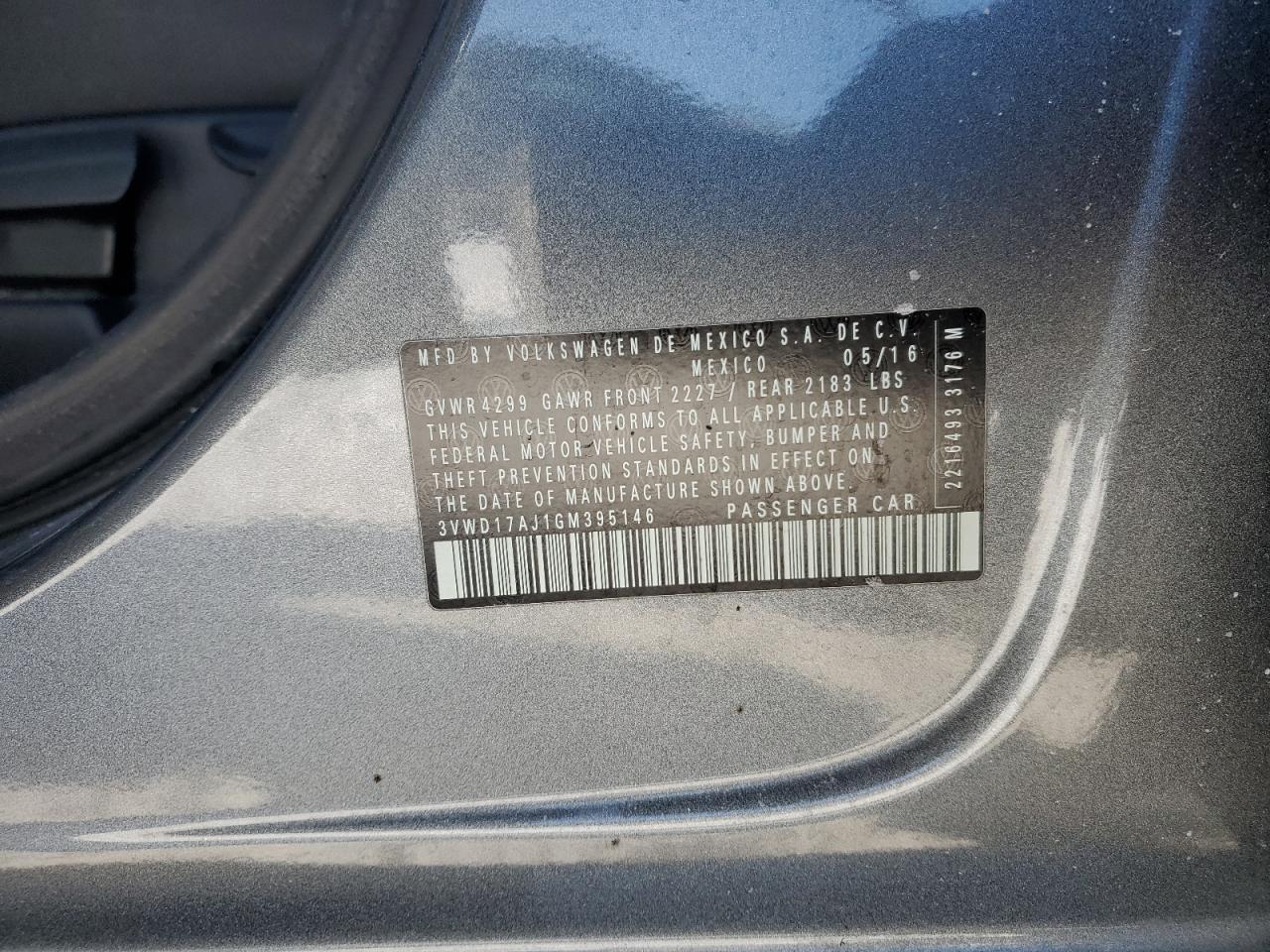 2016 Volkswagen Jetta - Image 12