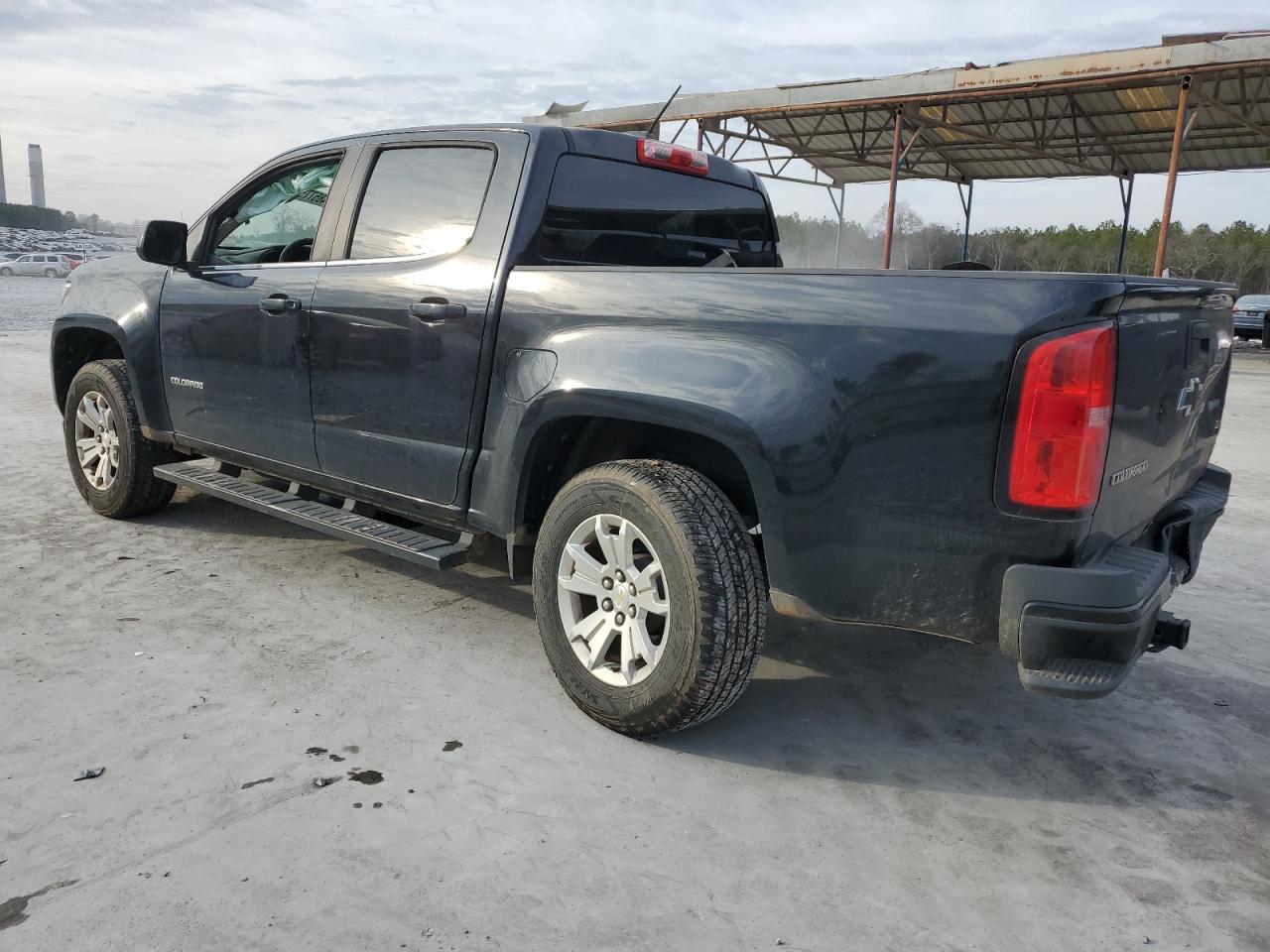 2016 Chevrolet Colorado - Image 2