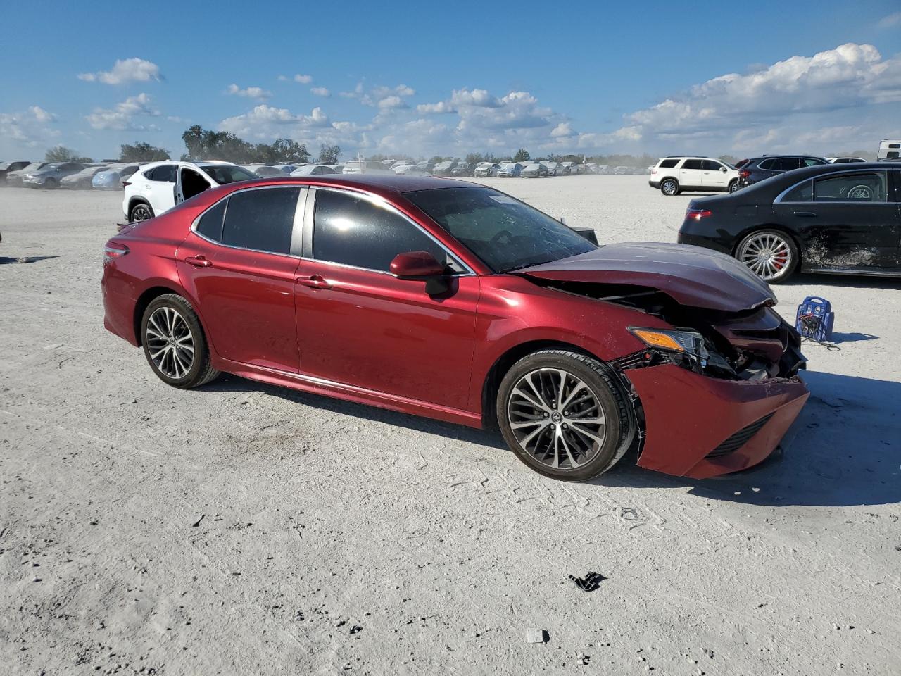 2018 Toyota Camry - Image 4