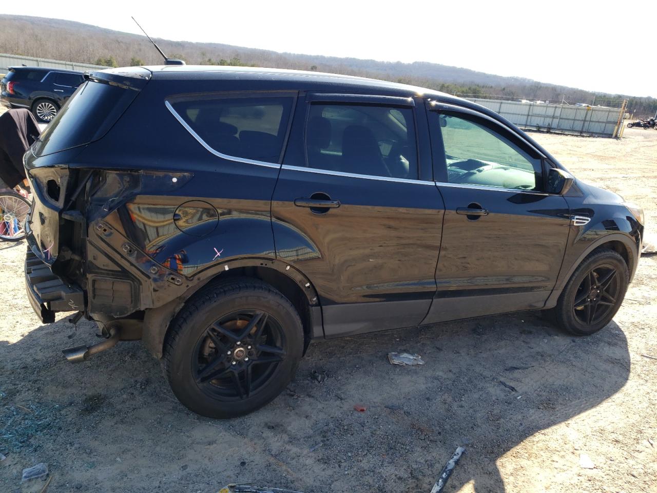 2016 Ford Escape - Image 3