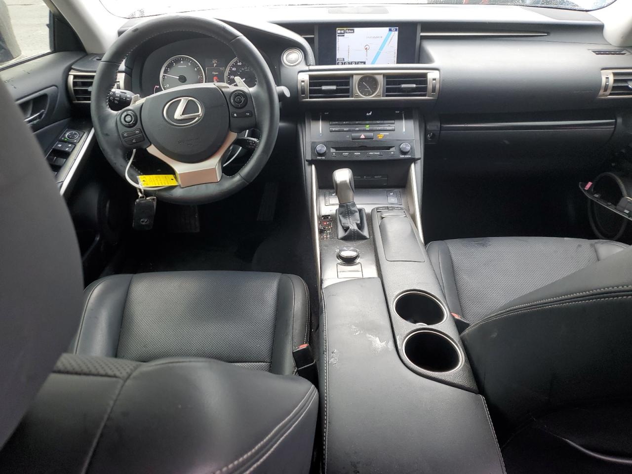 2014 Lexus IS - Image 8
