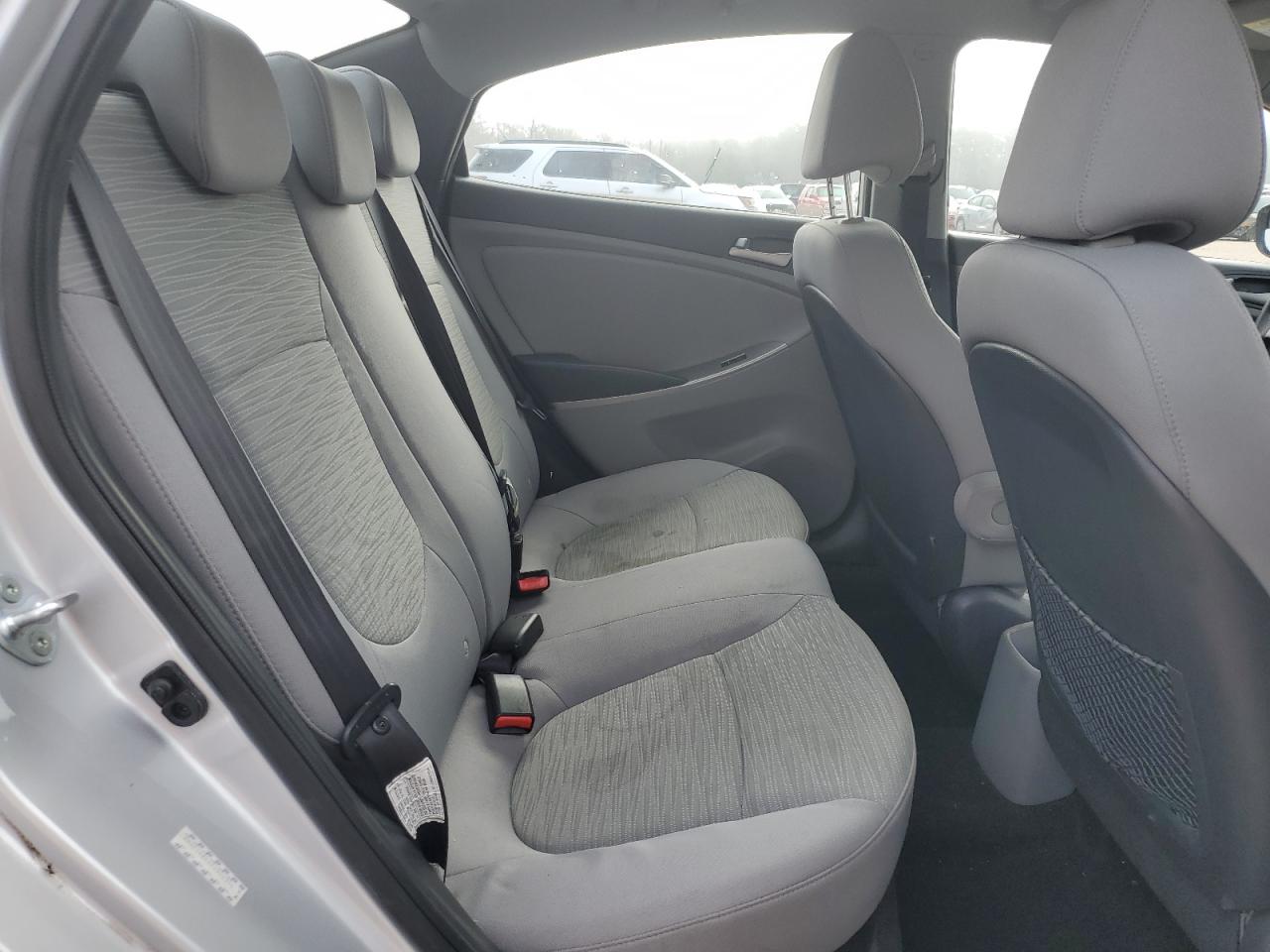 2015 Hyundai Accent - Image 11