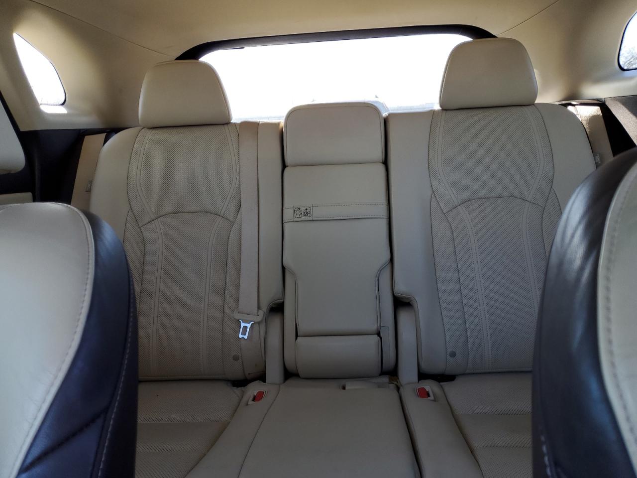 2016 Lexus RX - Image 10