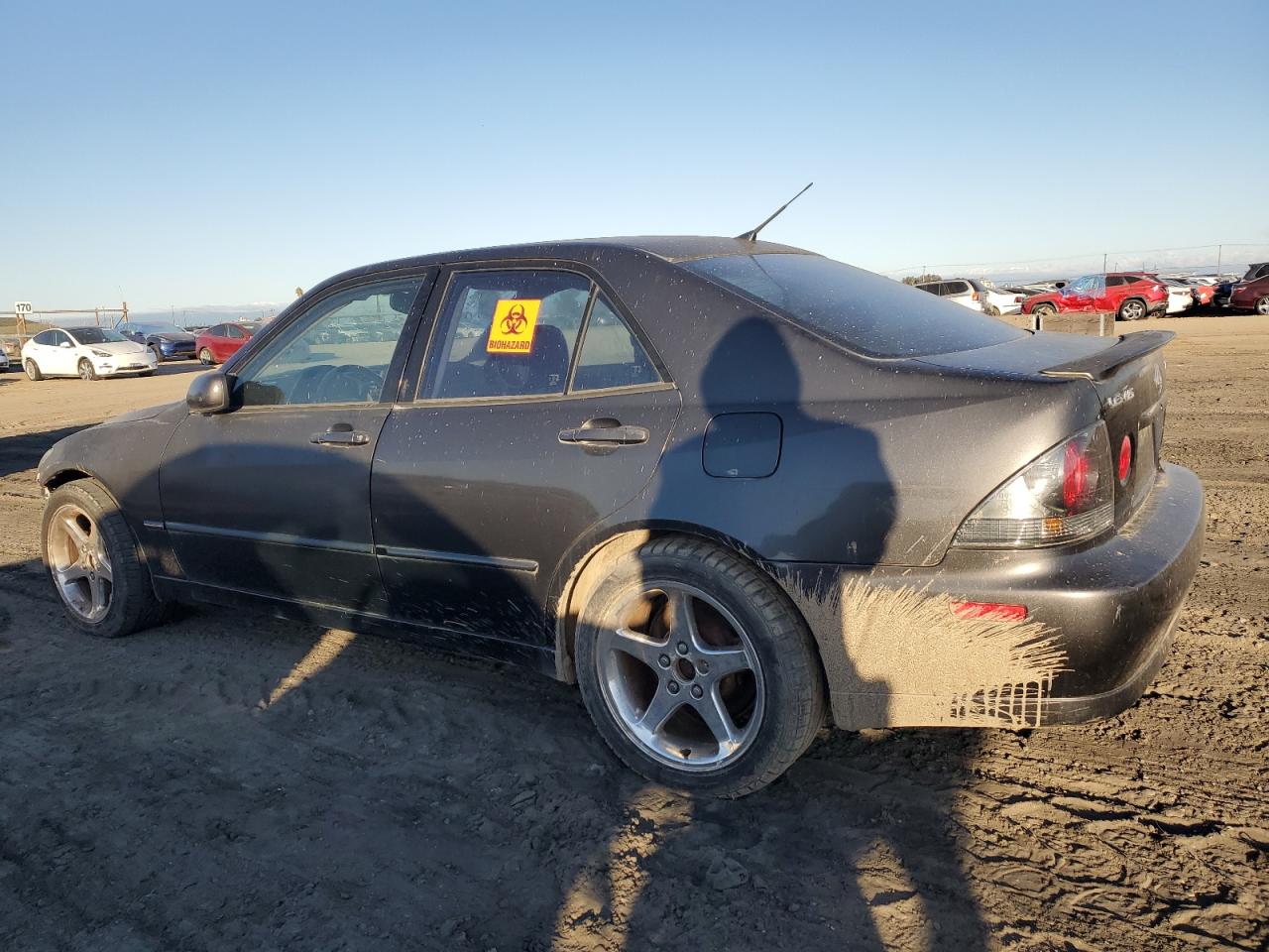 2003 Lexus IS - Image 2