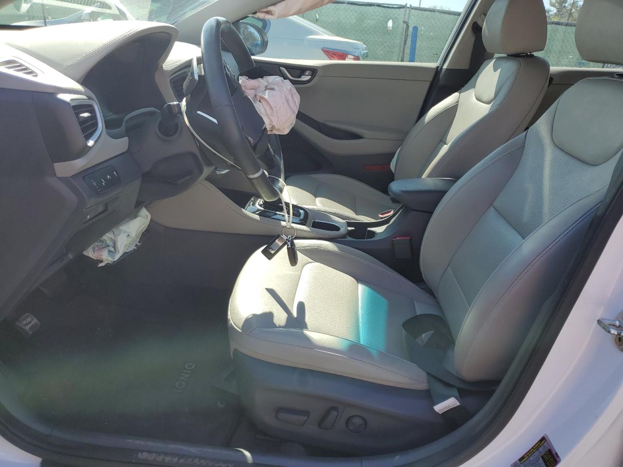 2019 Hyundai Ioniq Limited VIN: KMHC05LC2KU142809 Lot: 44714645