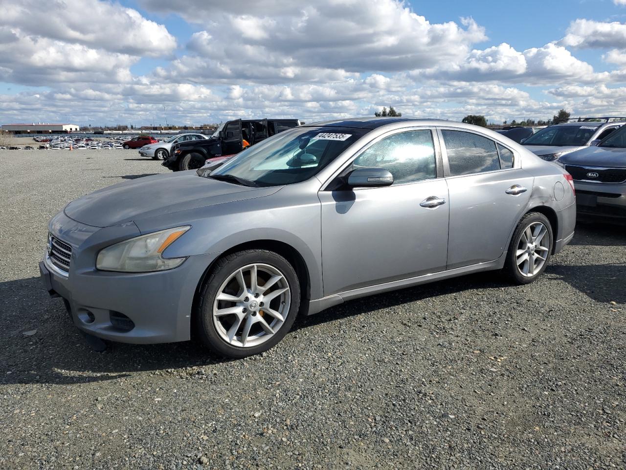 2009 Nissan Maxima - Image 1