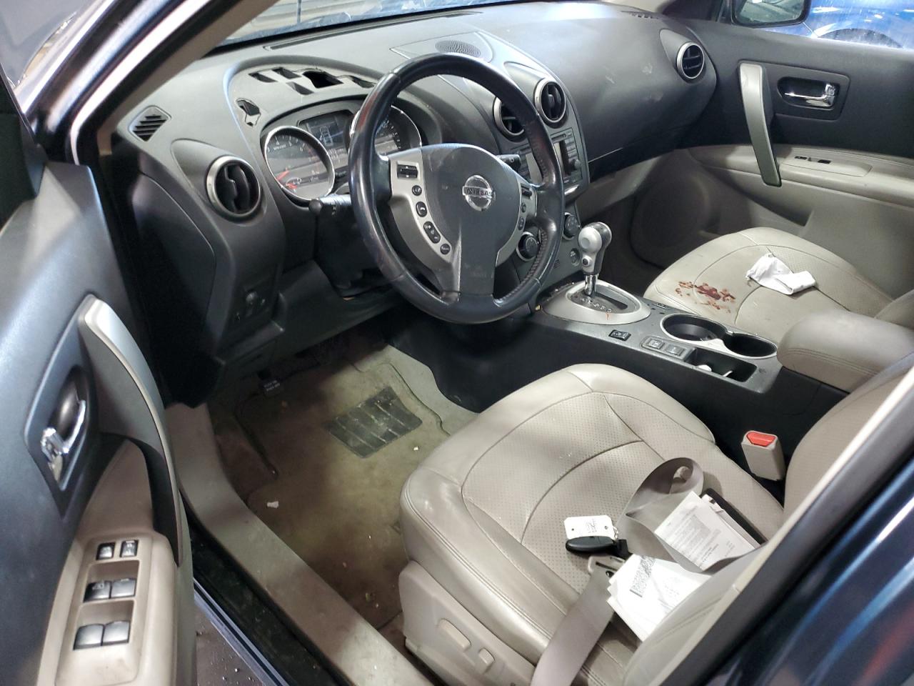 2012 Nissan Rogue - Image 8