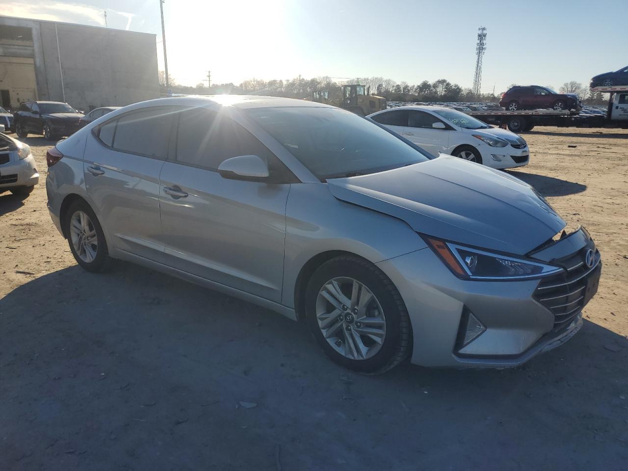 2020 Hyundai Elantra - Image 4