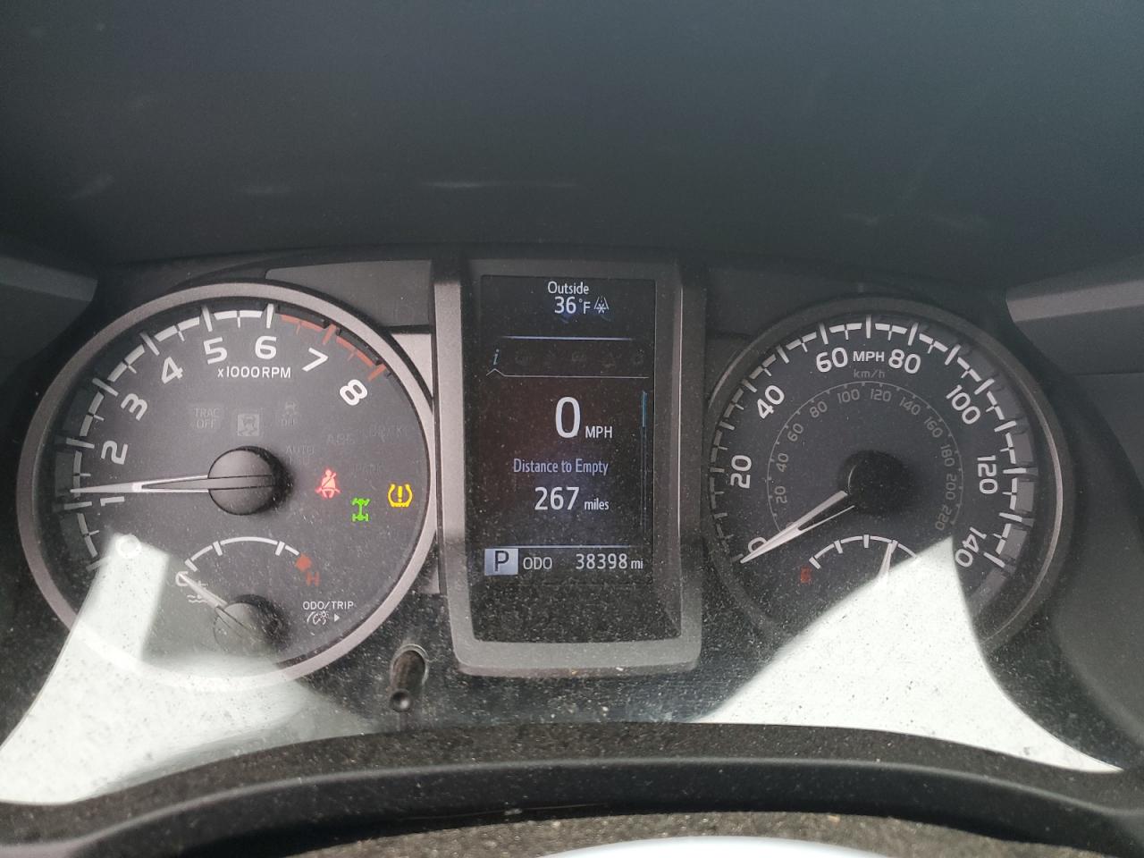 2016 Toyota Tacoma - Image 9