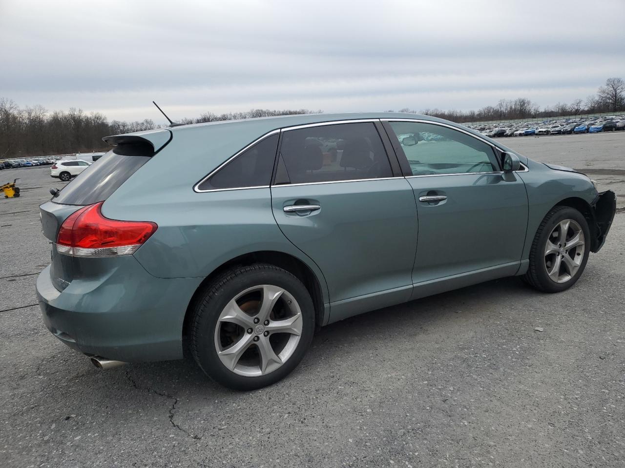 2012 Toyota Venza - Image 3