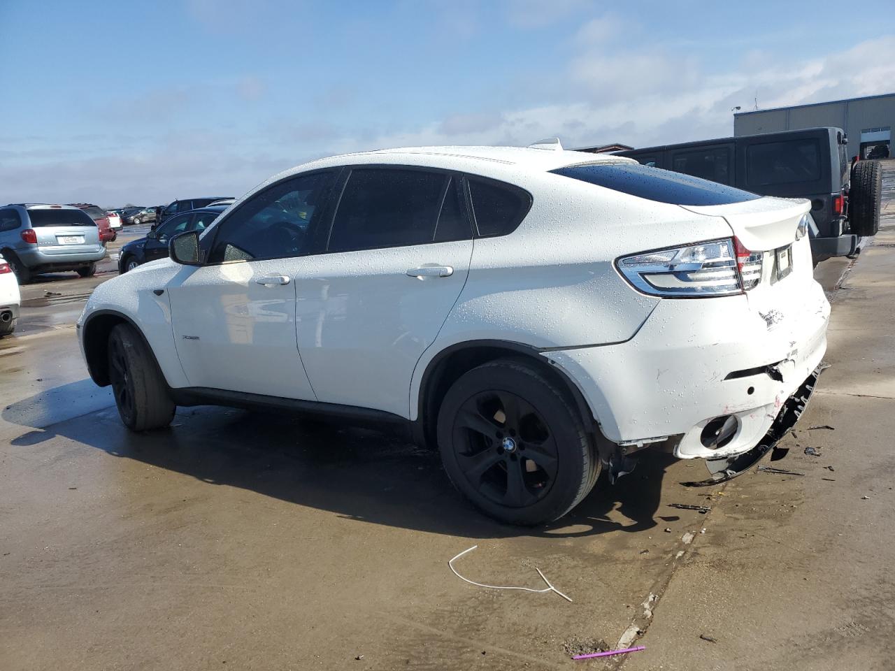 2014 BMW X6 - Image 2