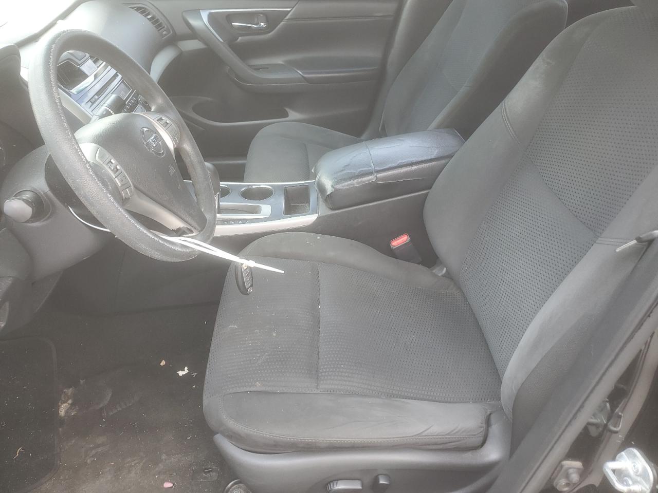 2015 Nissan Altima - Image 7