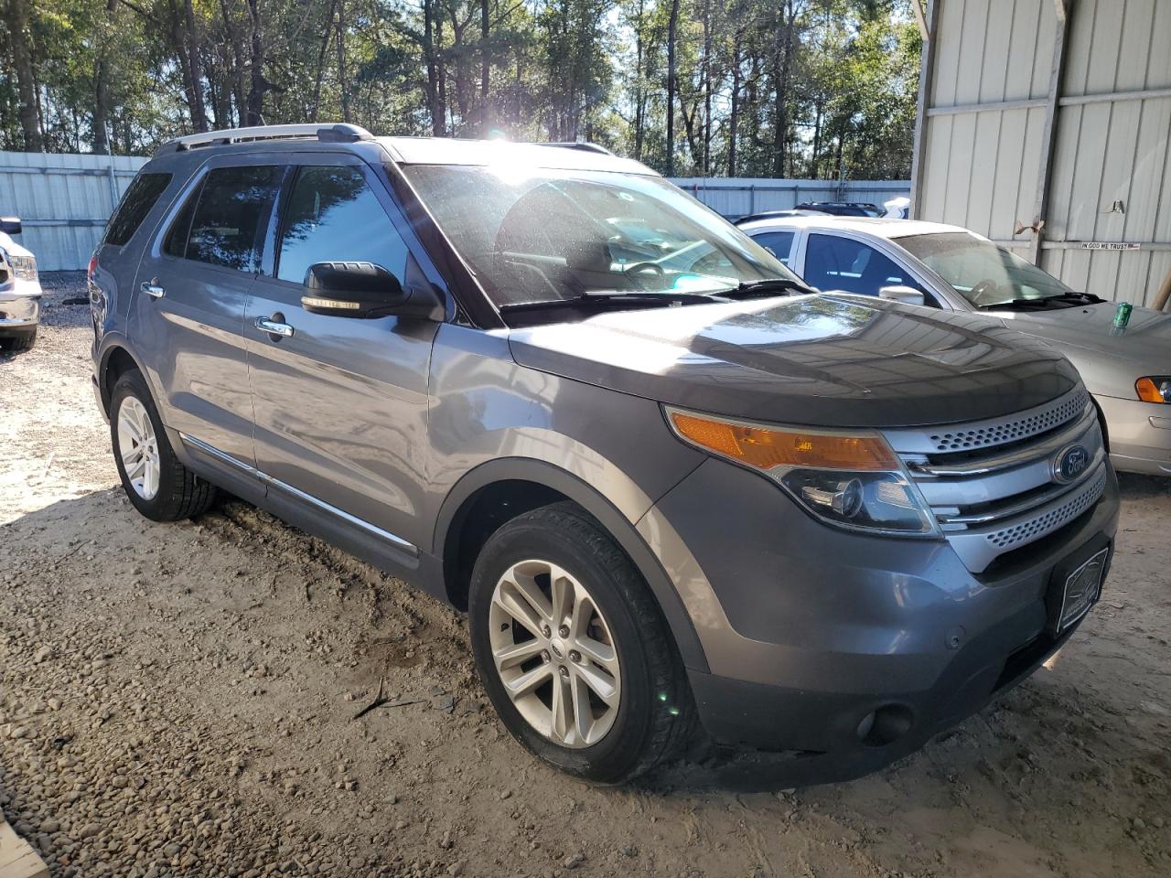 2012 Ford Explorer - Image 4