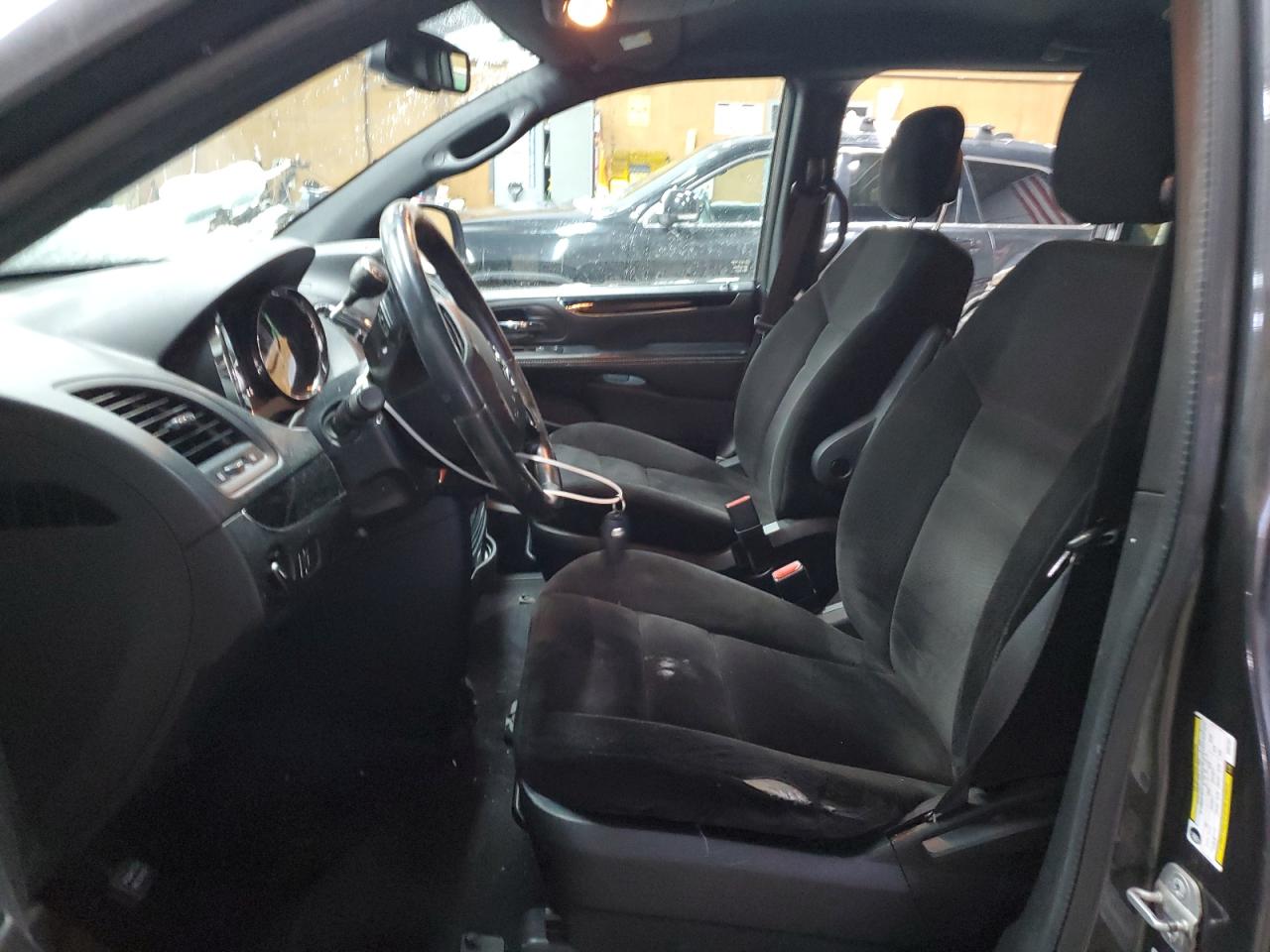 2014 Dodge Caravan - Image 7