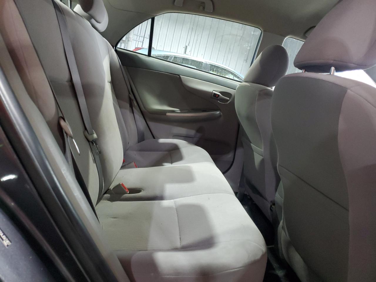 2010 Toyota Corolla - Image 10