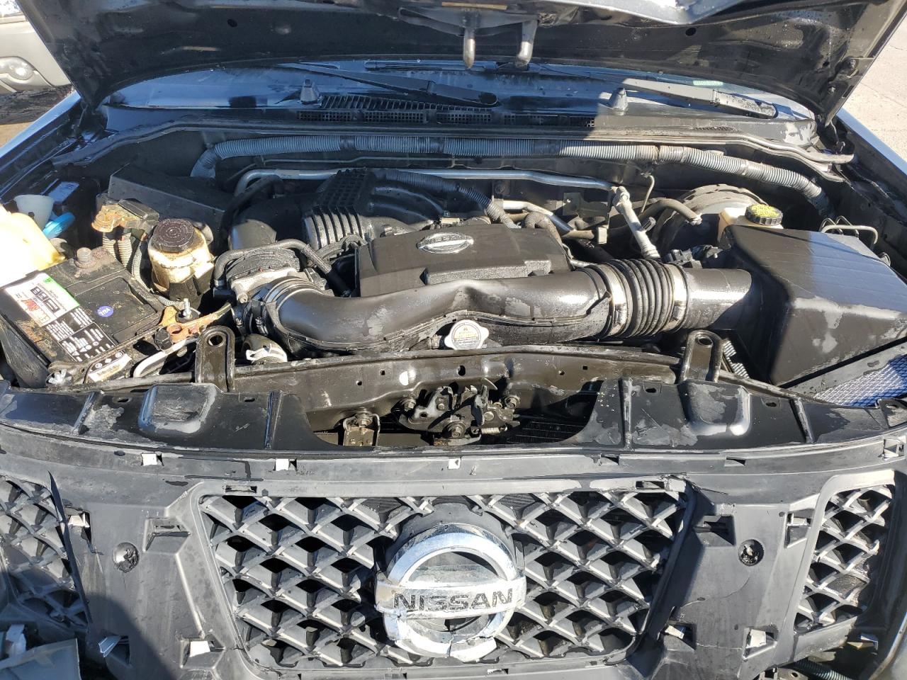 2011 Nissan XTerra - Image 12