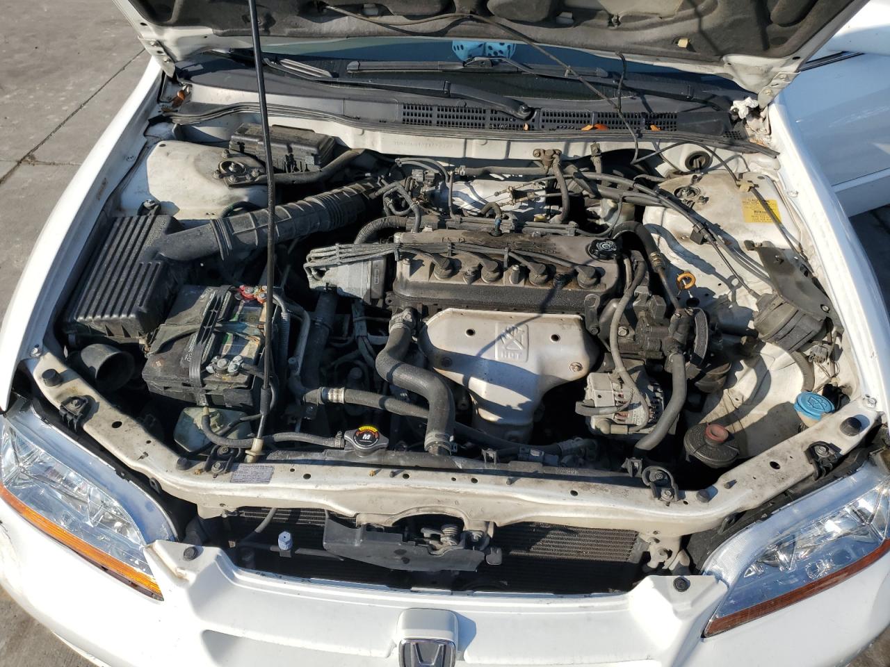 1998 Honda Accord - Image 11