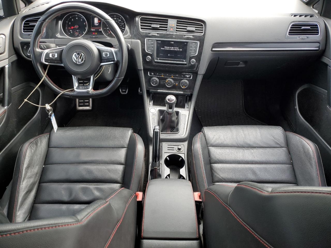 2017 Volkswagen GTI - Image 8