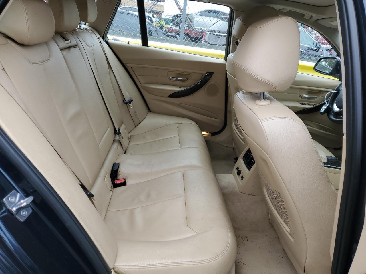 2014 BMW 3er - Image 10