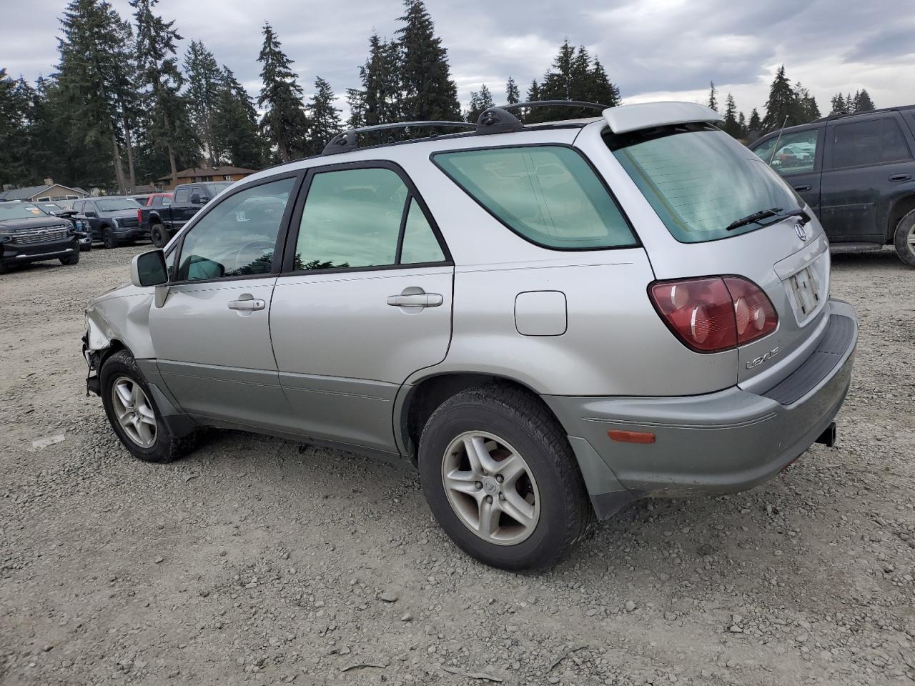1999 Lexus RX - Image 2