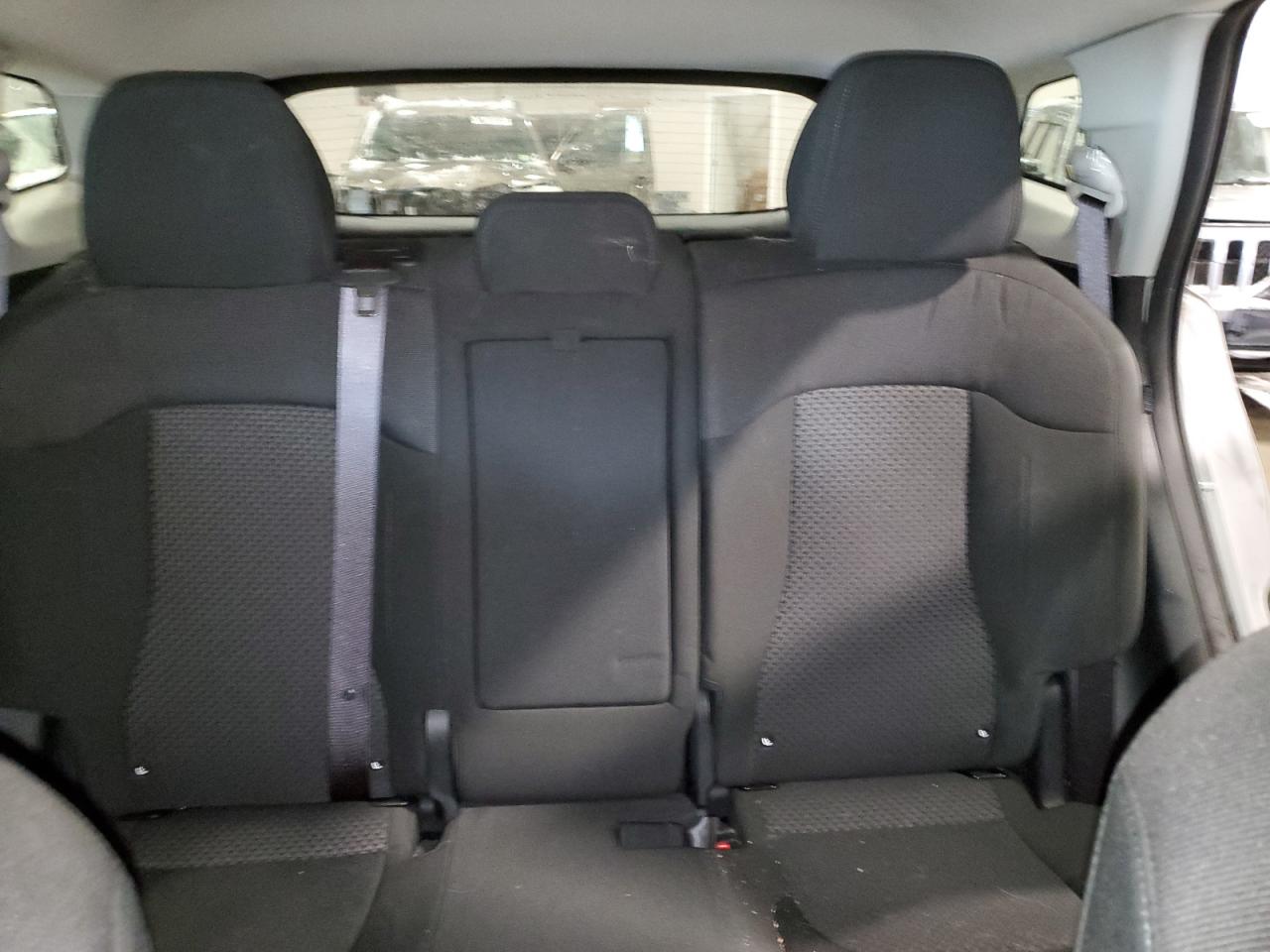 2024 Kia Sportage - Image 10