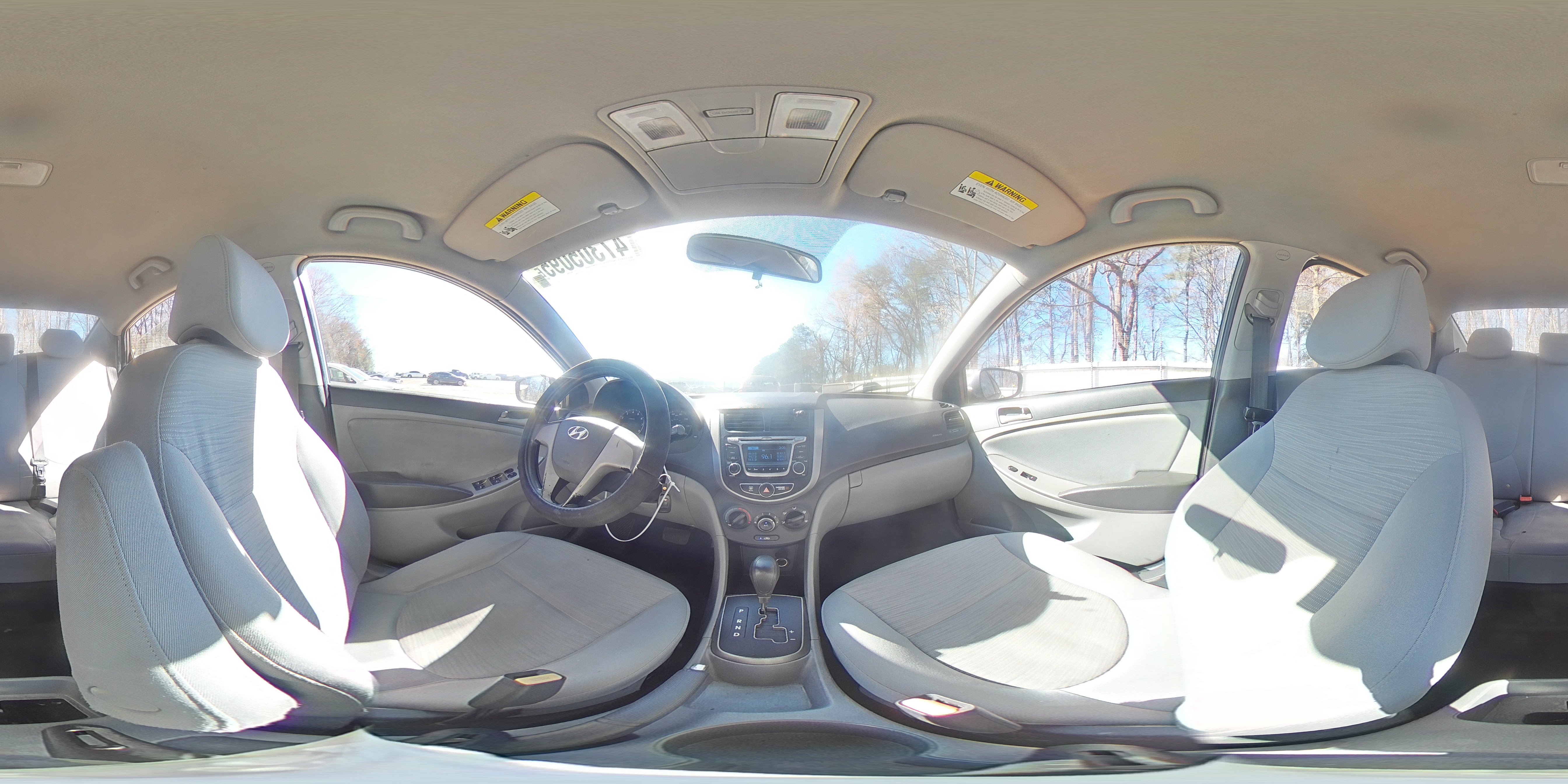 2015 Hyundai Accent - Image 12