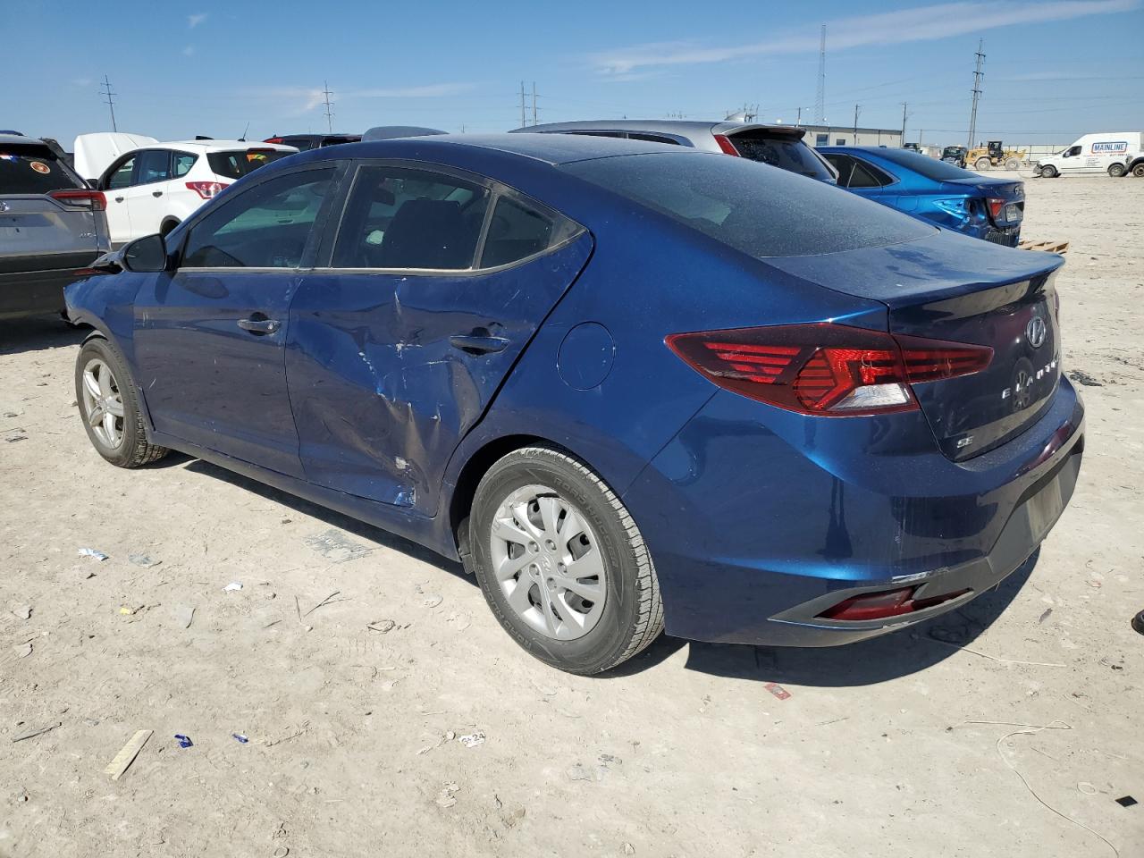 2020 Hyundai Elantra - Image 2