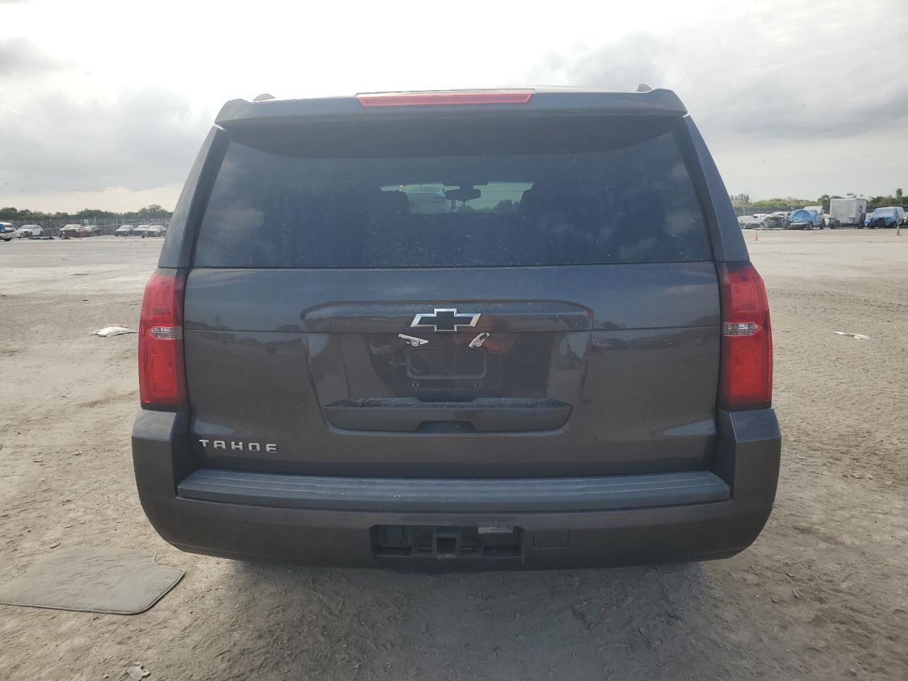 2016 Chevrolet Tahoe C1500 Ls VIN: 1GNSCAKC8GR376827 Lot: 45716545