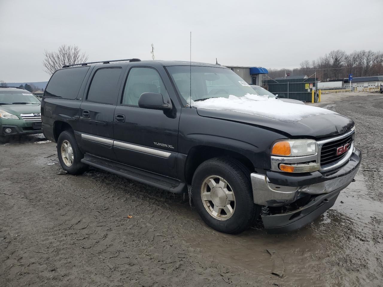 2005 GMC Yukon - Image 4