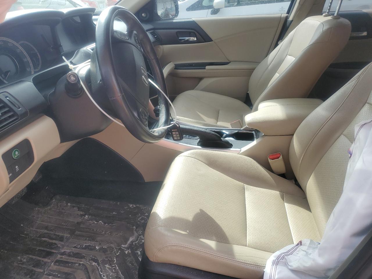 2014 Honda Accord - Image 7