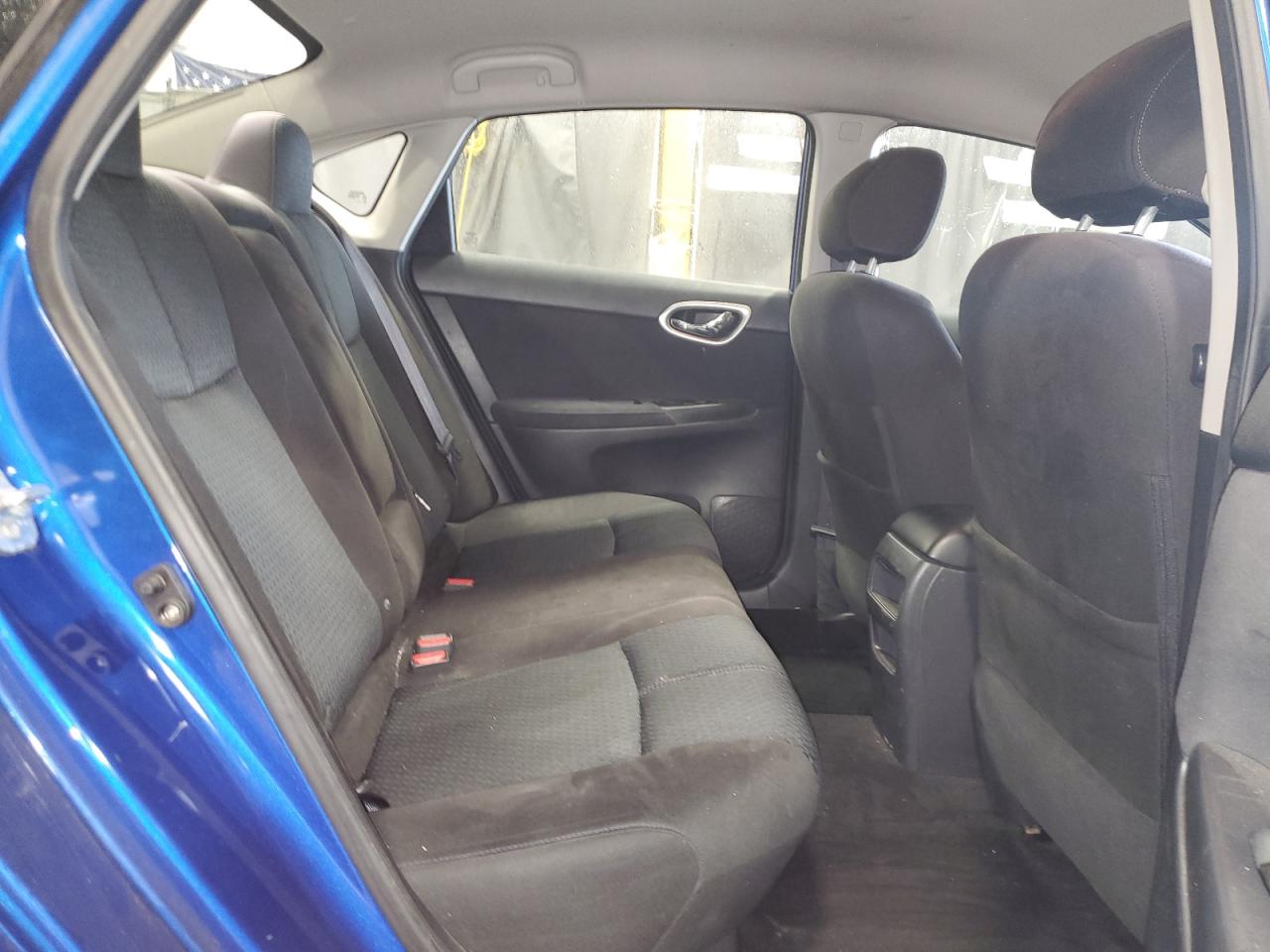2014 Nissan Sentra - Image 10