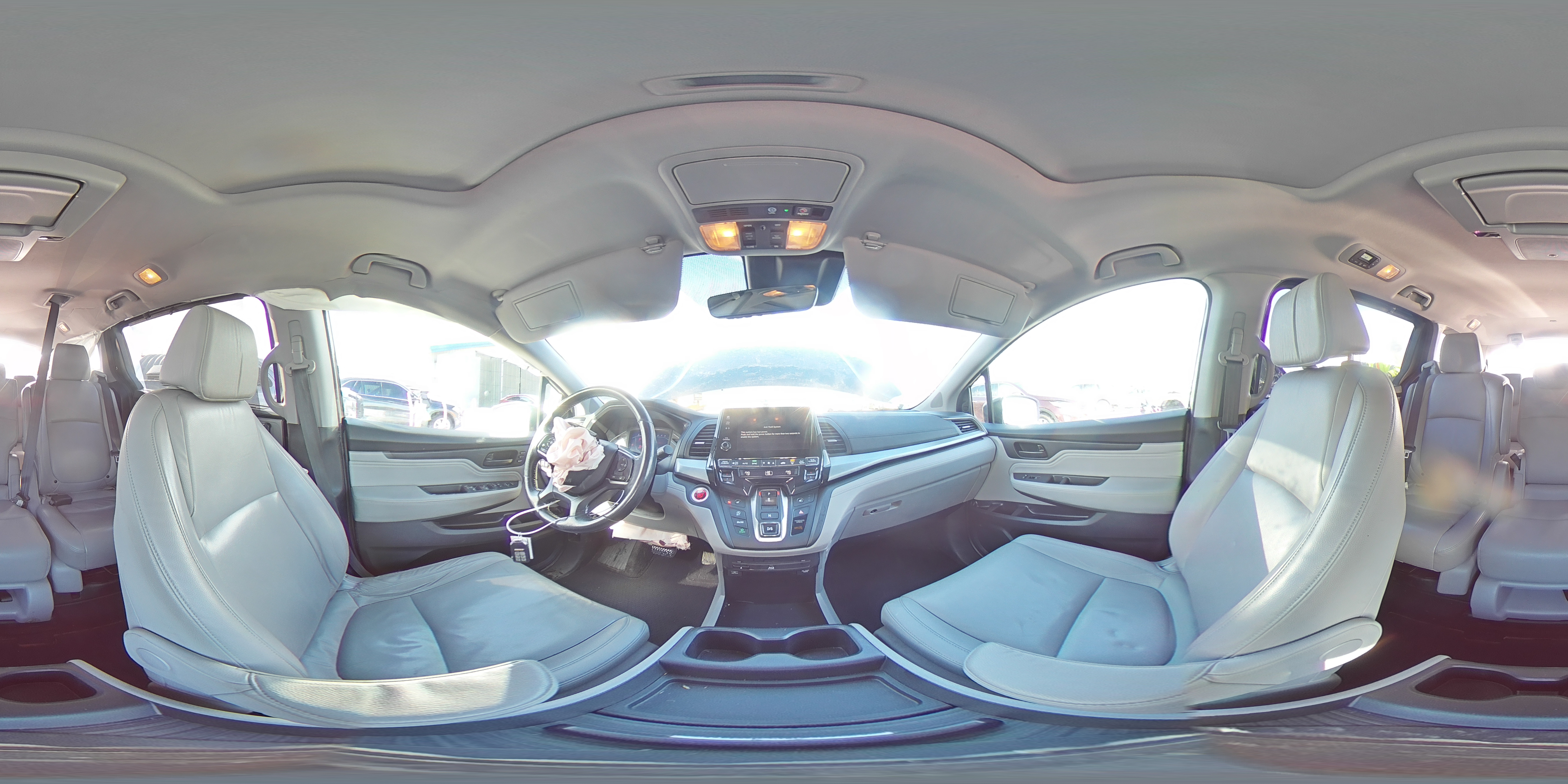2019 Honda Odyssey - Image 14