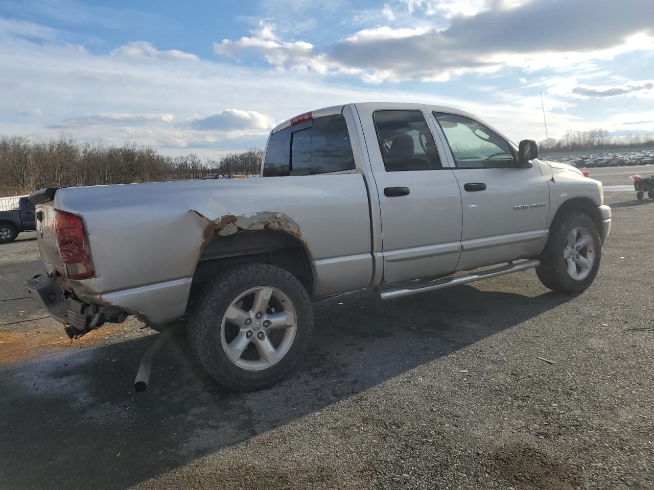 2006 Dodge RAM - Image 3