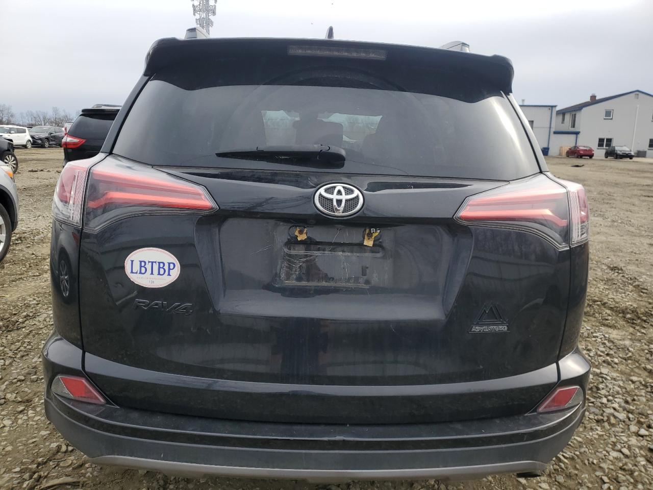 2018 Toyota RAV 4 - Image 6