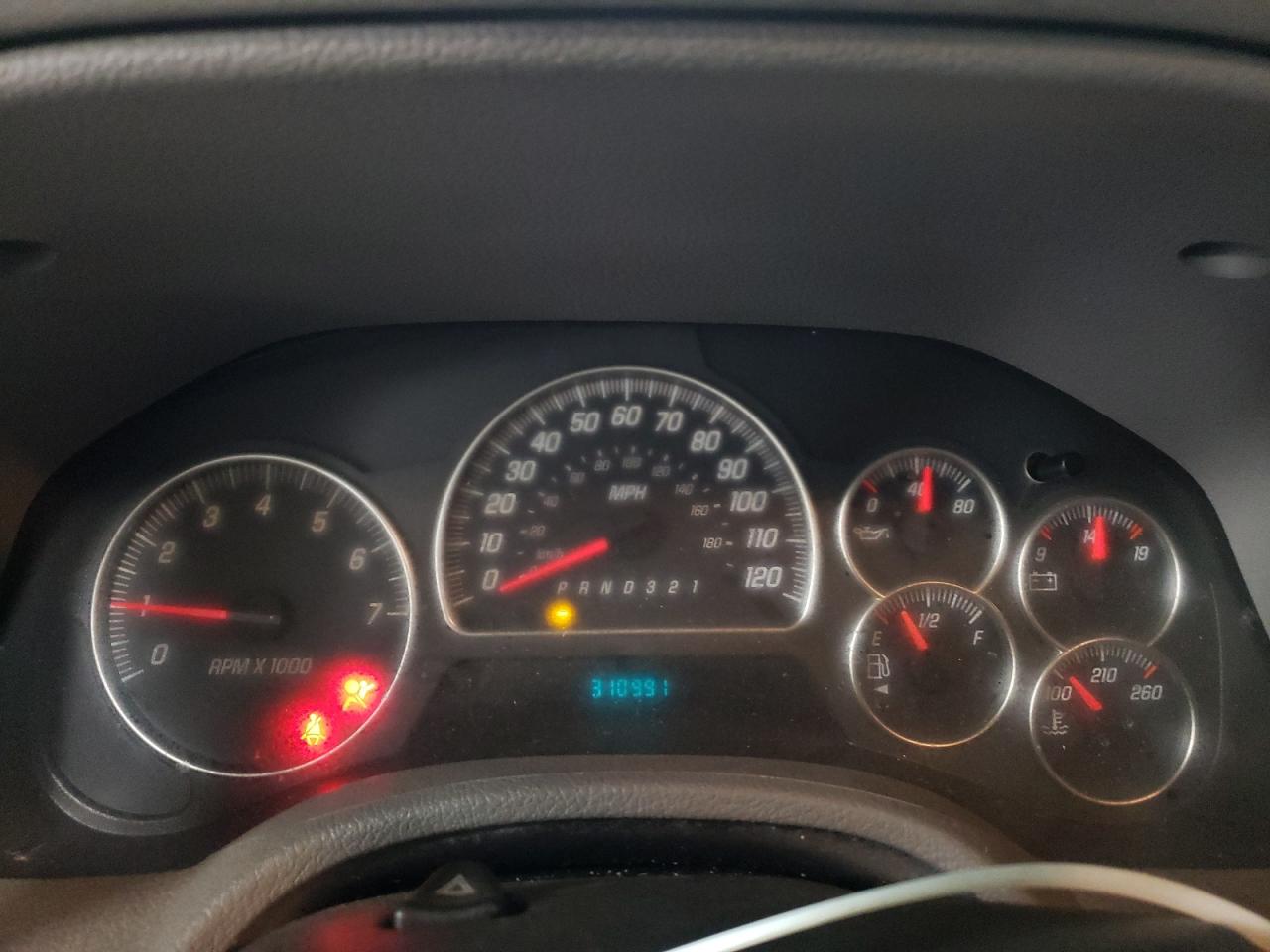 2006 GMC Envoy - Image 9