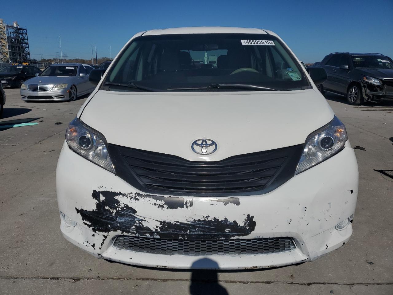 2013 Toyota Sienna - Image 5