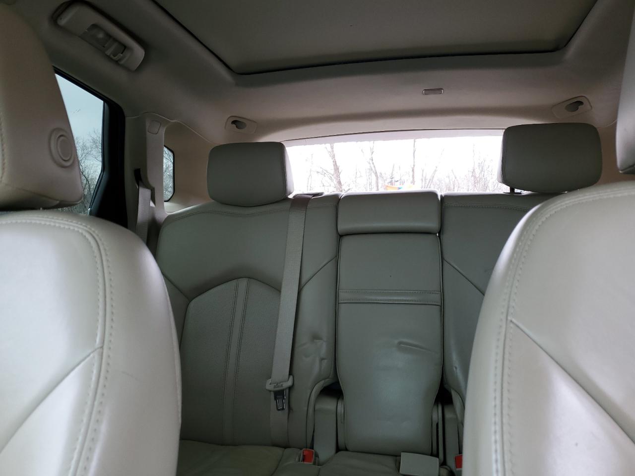 2014 Cadillac SRX - Image 10