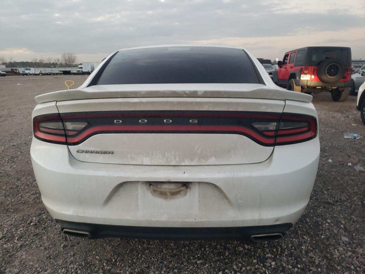 2017 Dodge Charger - Image 6