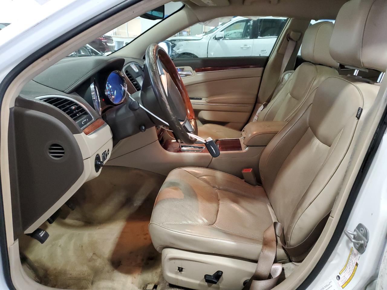 2011 Chrysler 300 - Image 7