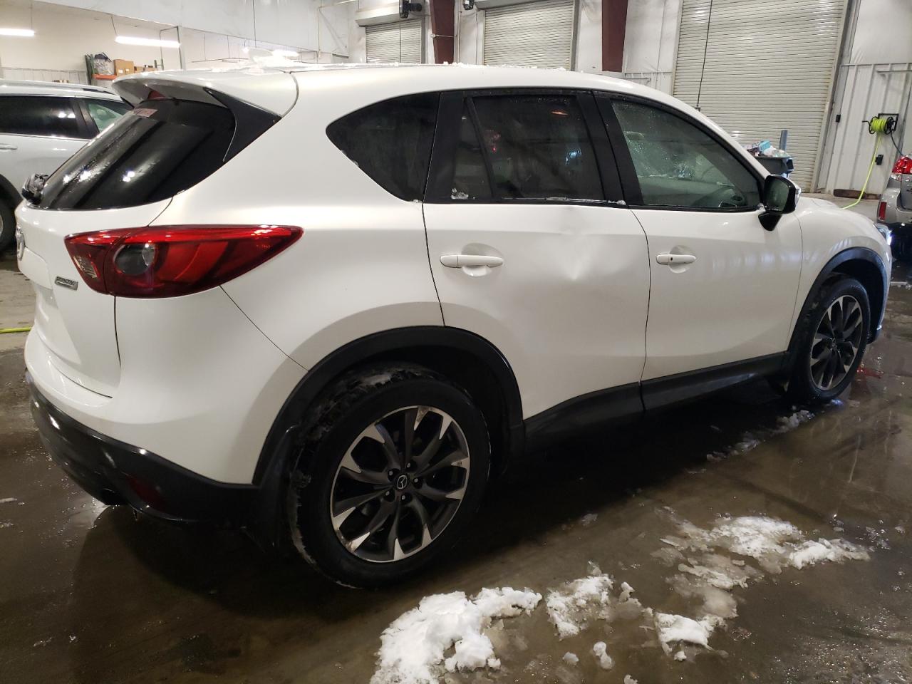 2016 Mazda CX-5 - Image 3