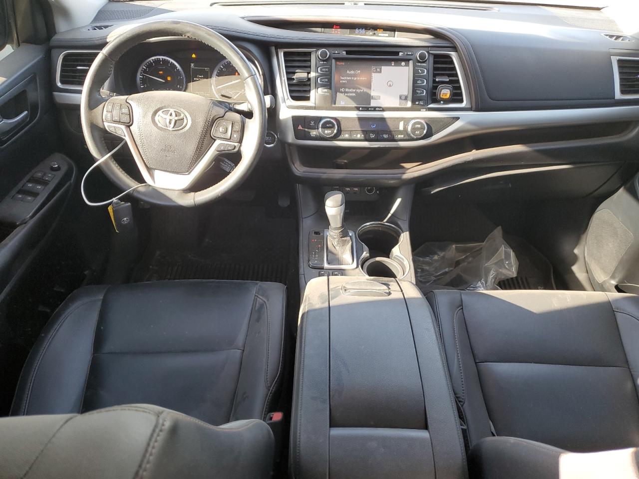 2019 Toyota Highlander - Image 8