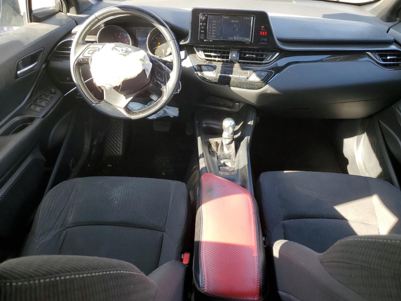 2018 Toyota C-HR - Image 8