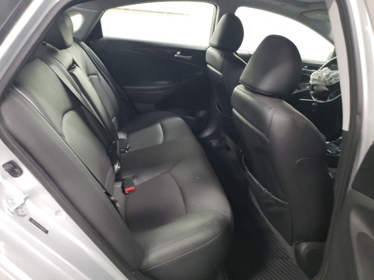 2014 Hyundai Sonata - Image 10