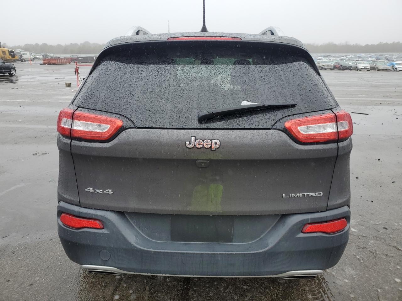 2017 Jeep Grand Cherokee - Image 6