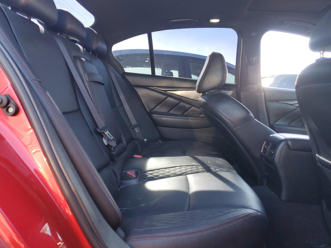 2018 Infiniti Q50 - Image 10