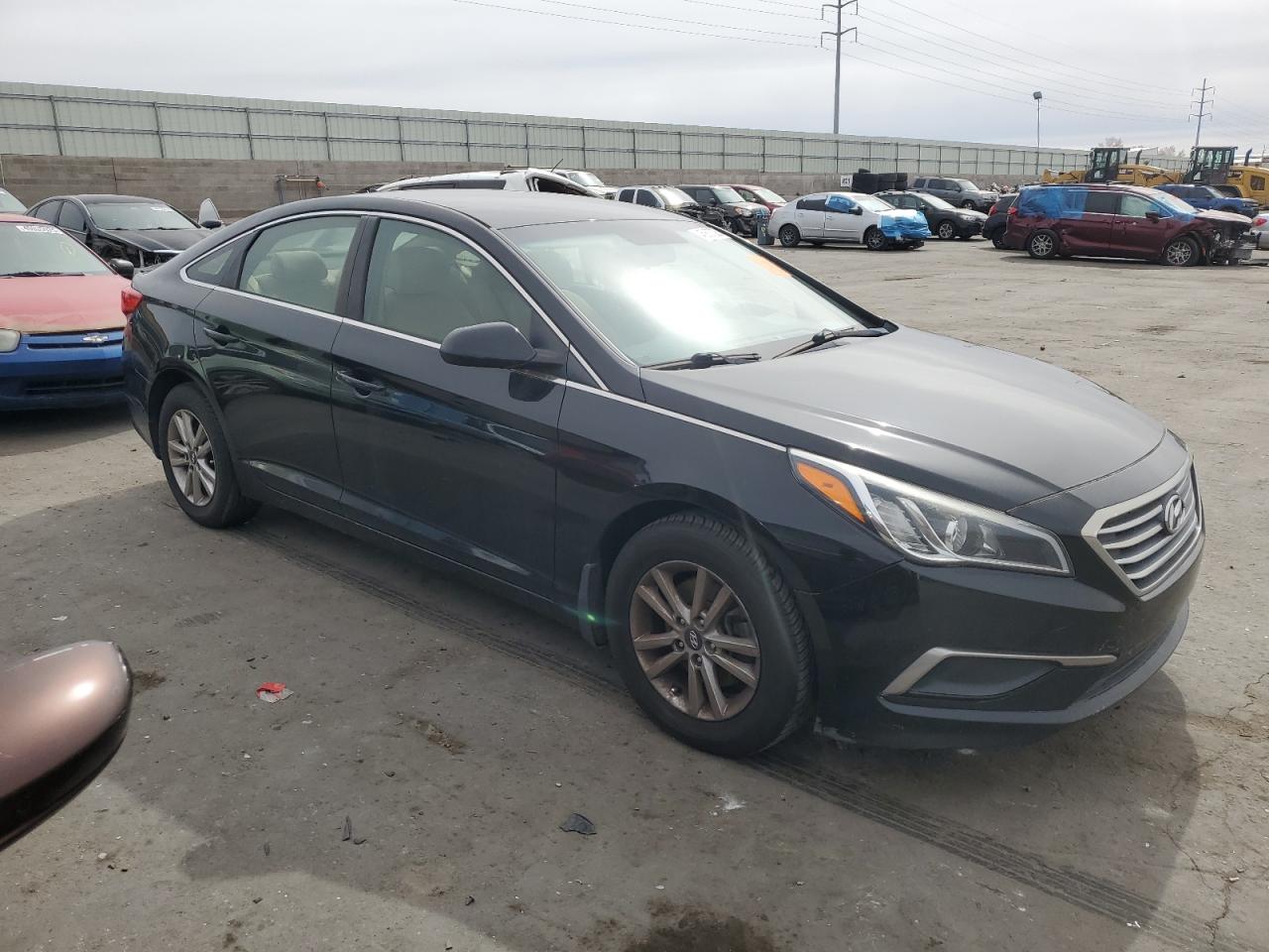 2016 Hyundai Sonata - Image 4