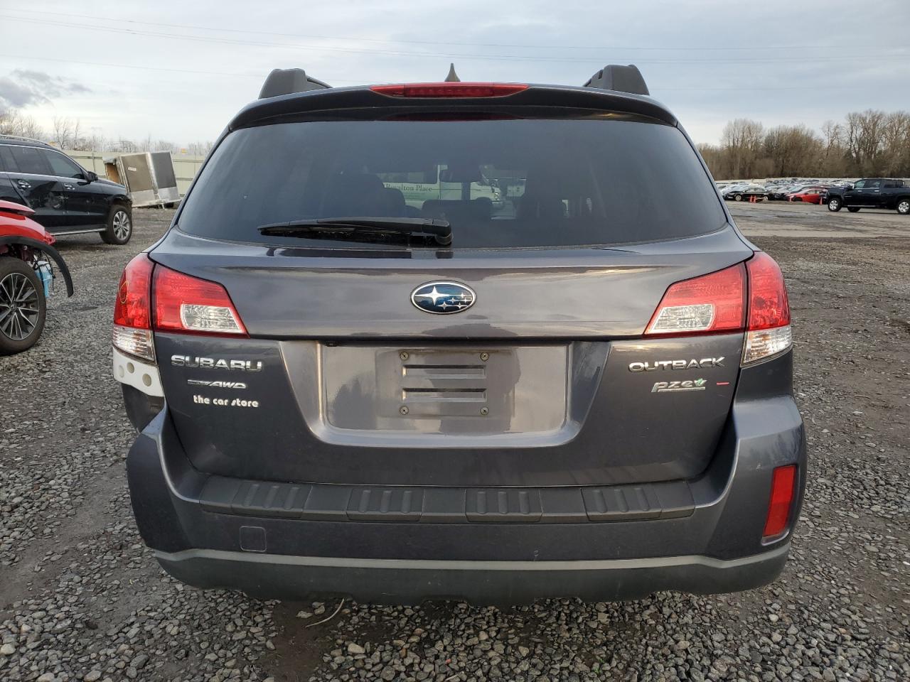 2014 Subaru Outback - Image 6