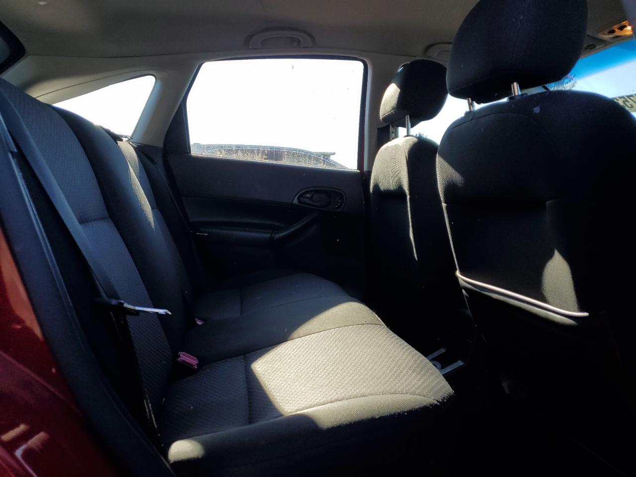 2006 Ford Focus - Image 10